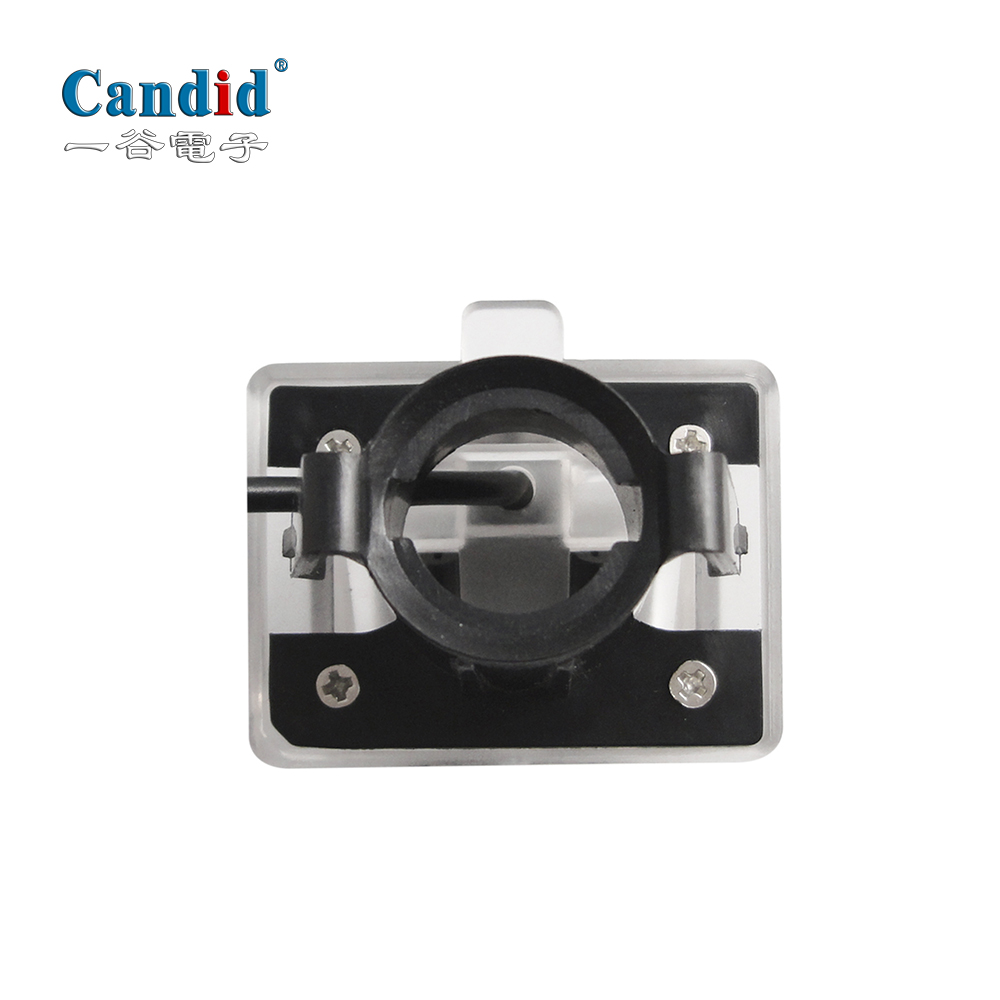 Candid hidden backup camera for BMW E C series